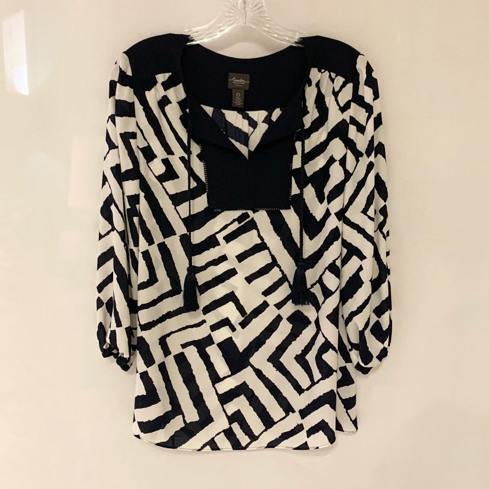 Chico’s Navy/White Blouse